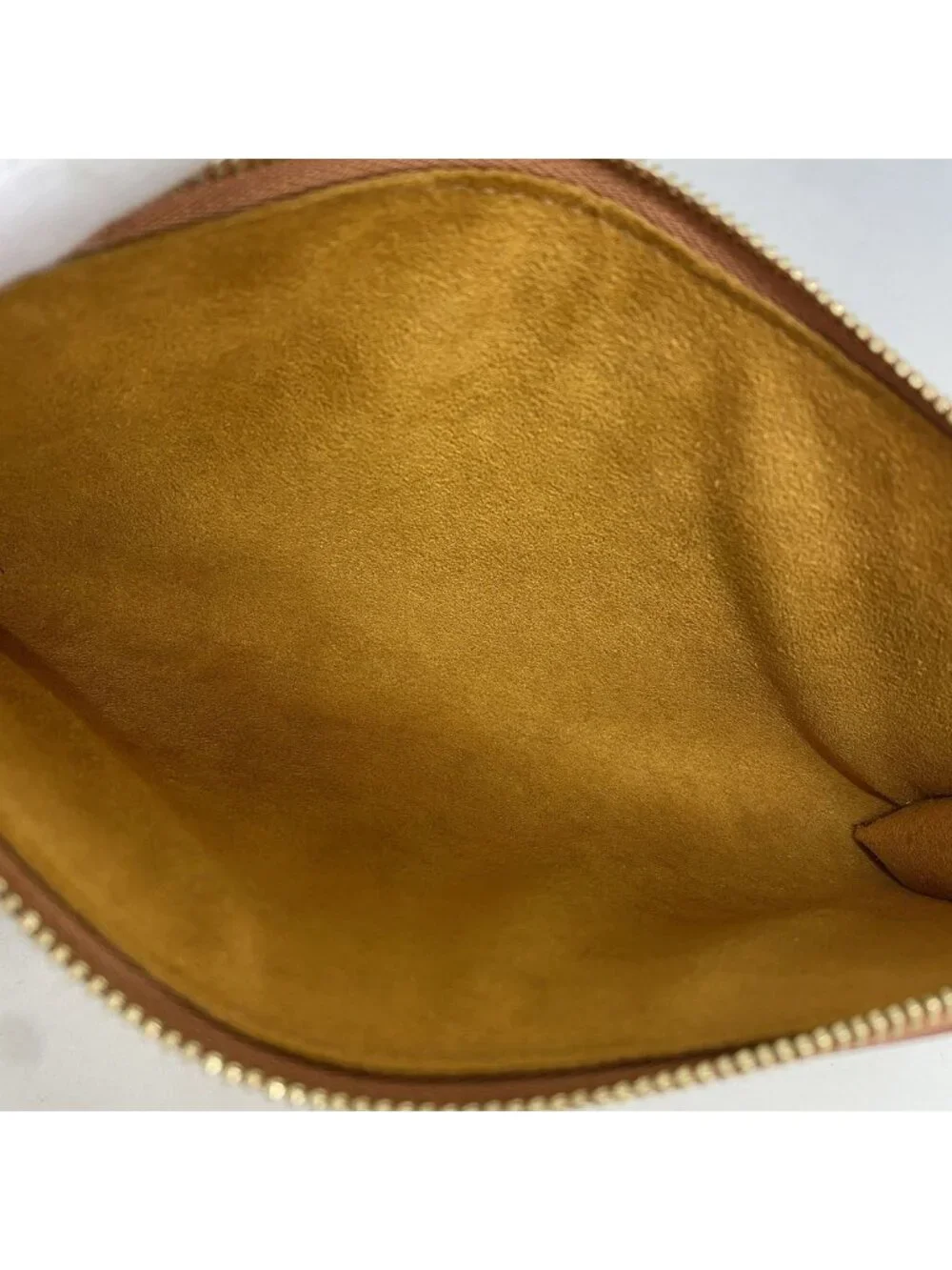 Louis Vuitton Pouch Epi Pochette Accessoires Cipango Gold